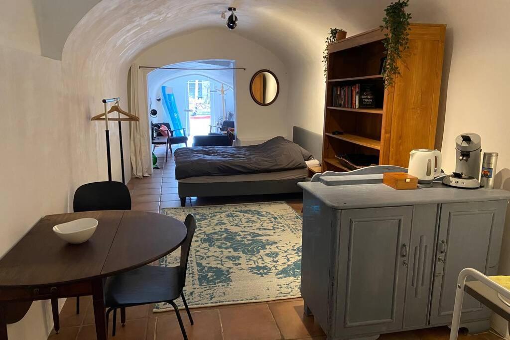 Apartament Werfkelder Aan De Oudegracht Utrecht Zewnętrze zdjęcie